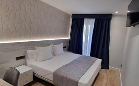 Ch La Petite Maison - Boutique - Madrid